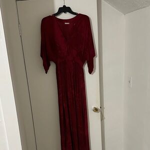 Chic Wine Maxi Dress